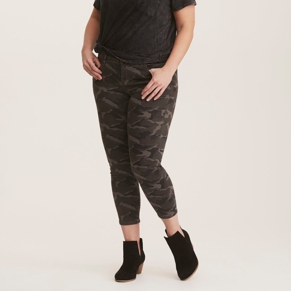 Torrid Camo Military Pants Stretchy Jeans Skinny - Picture 3 of 3